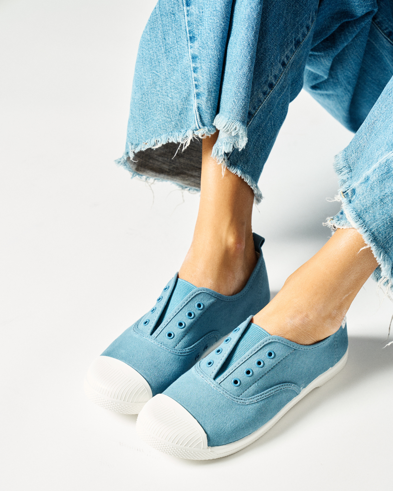 Euro Canvas Plimsole - Denim