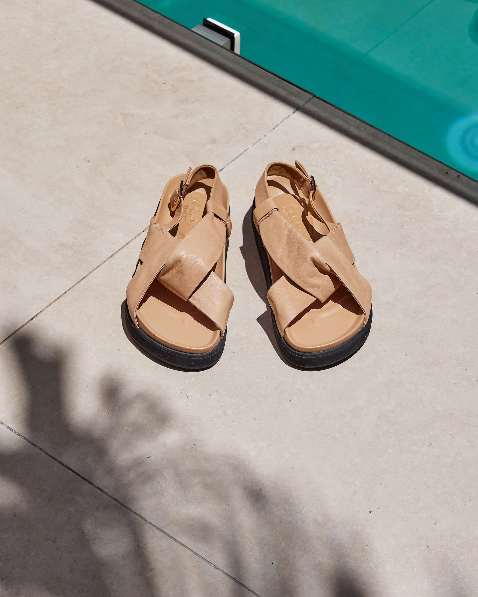 Mya Leather Sandal - Biscuit