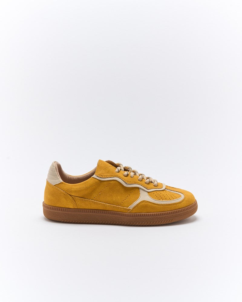 Fallon Sneaker - Honey