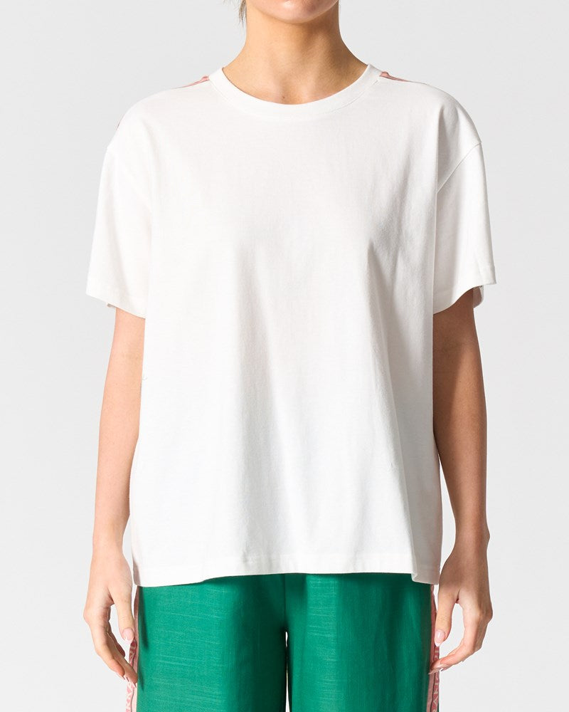 Lison Tee - Hotel Tivoli