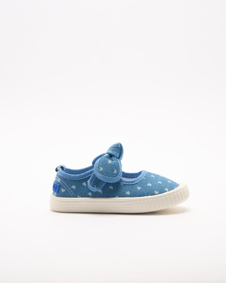 Millie Canvas - Denim Hearts