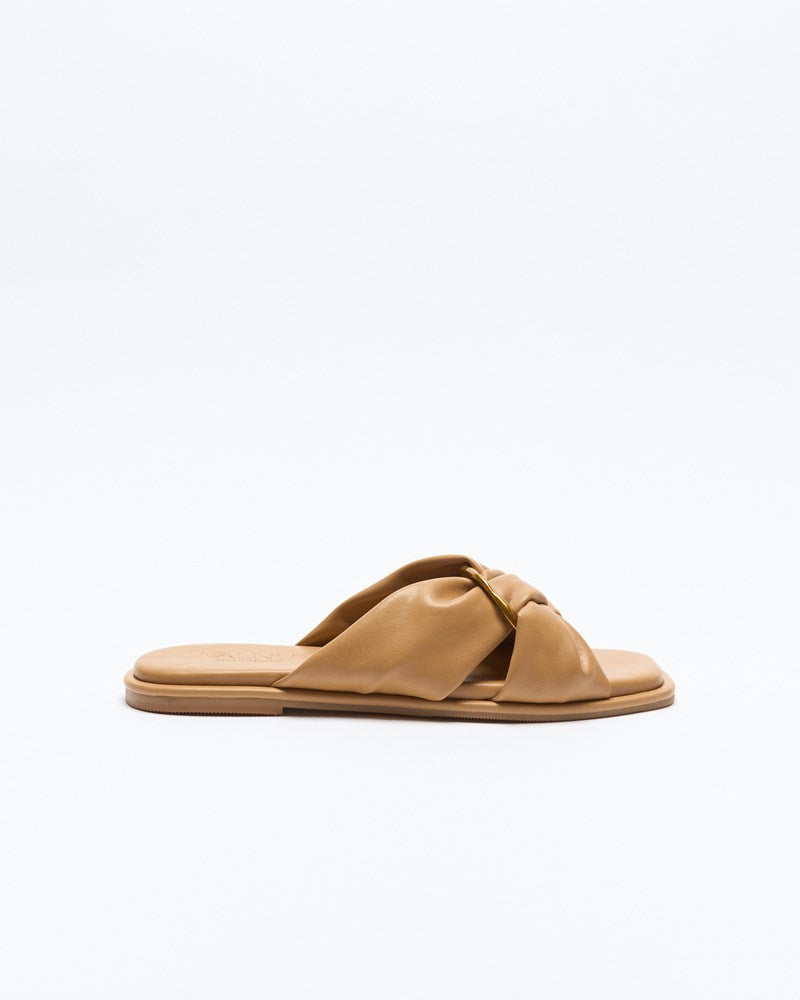 Roberta Slide - Tan