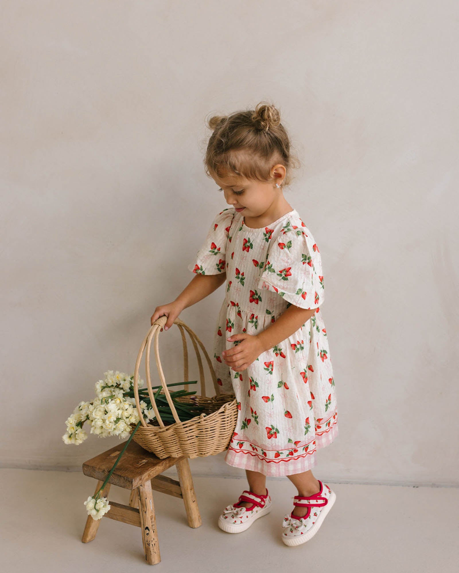 Mary Jane Bow Canvas - Strawberries & Cream