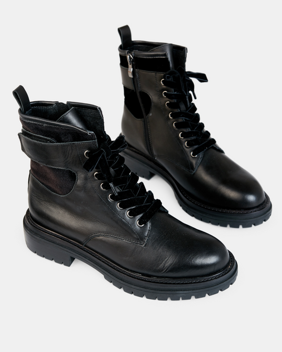Jess Dempsey x Walnut Melbourne Olivia Leather Boot - Black