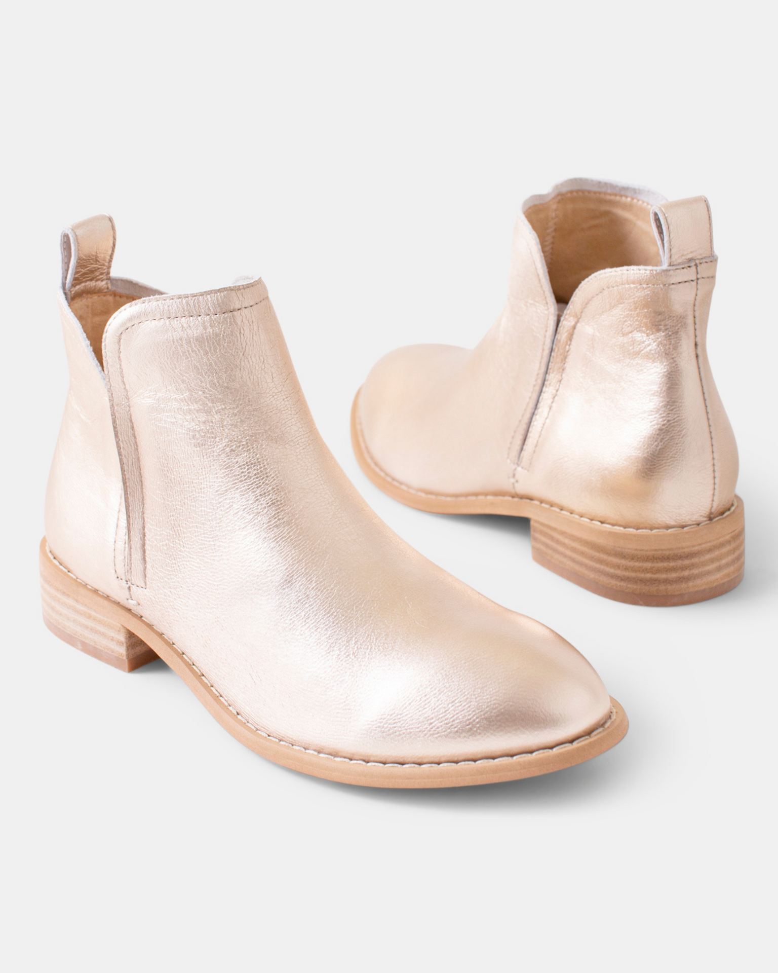 walking boots melbourne