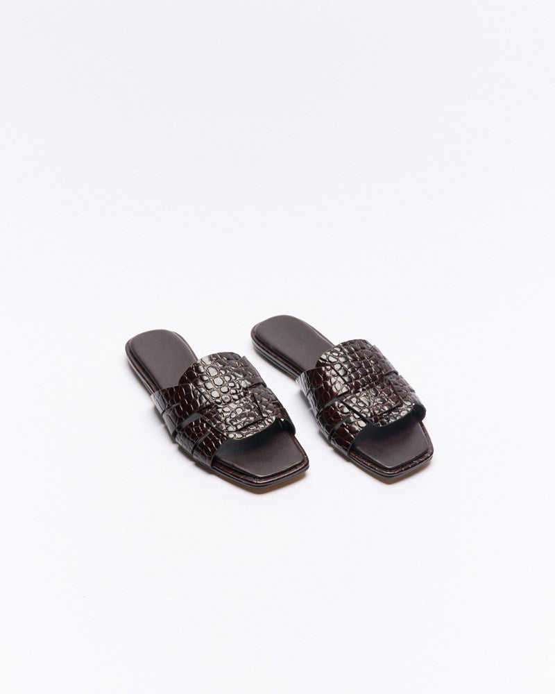 Agnes Leather Slide - Chocolate Croc