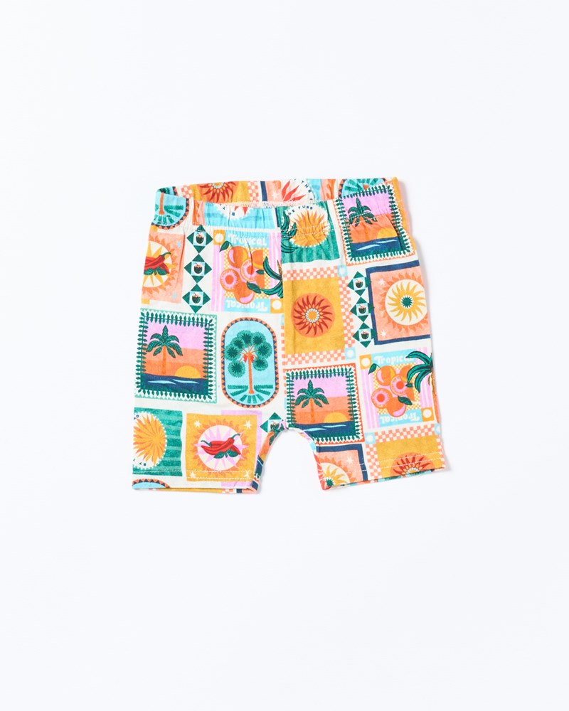 Astrid Short - Spicy Summer