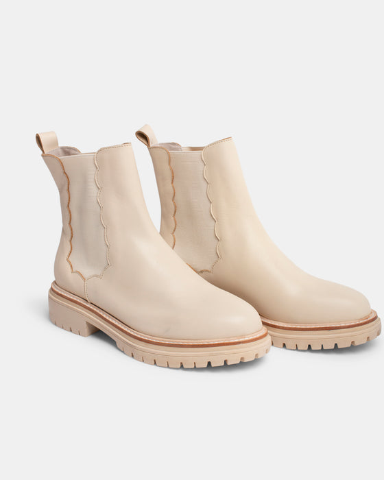 Opal Leather Boot - Almond
