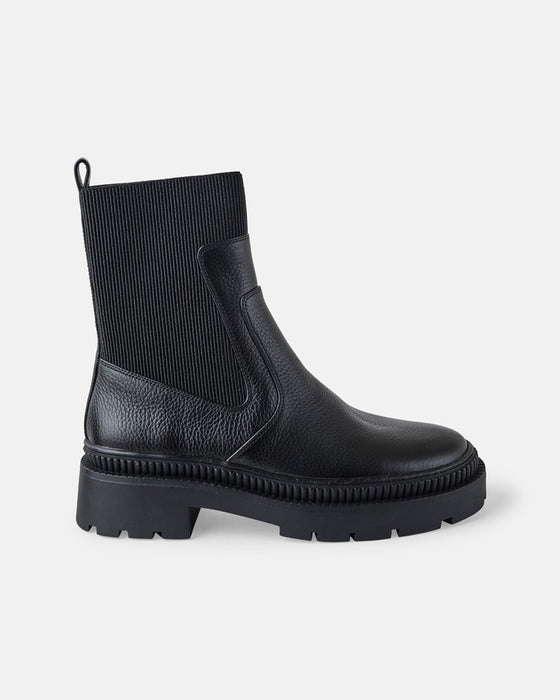 Muse Leather Boot - Black